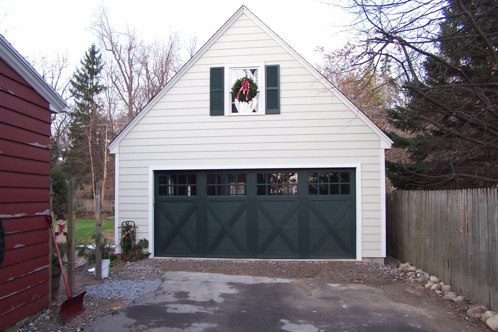 WOOD CARRIAGE DOOR