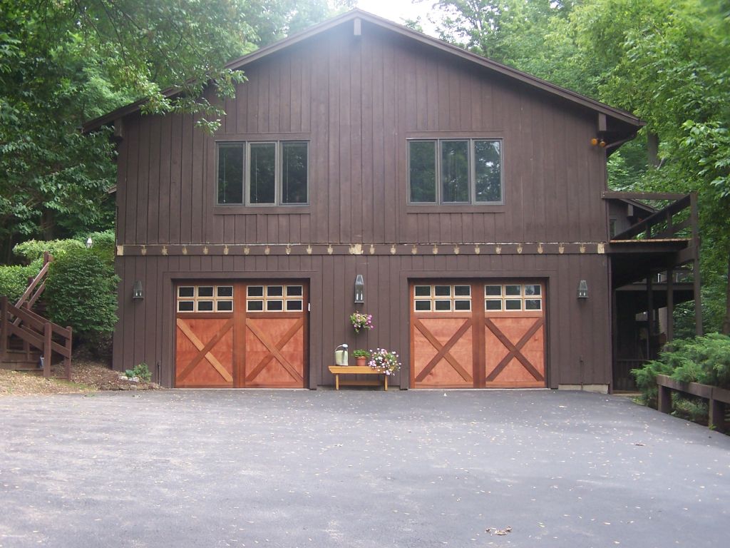 WOOD CARRIAGE DOOR